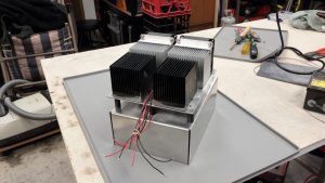 DIY - Peltier Cooler. Complete mechanical assembly.