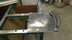 DIY - Grinding Centre. The arc is welded to the bottom plate