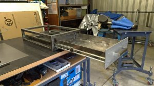 DIY - TIG Welding Cart. Drawer front made from 6mm aluminum plate.